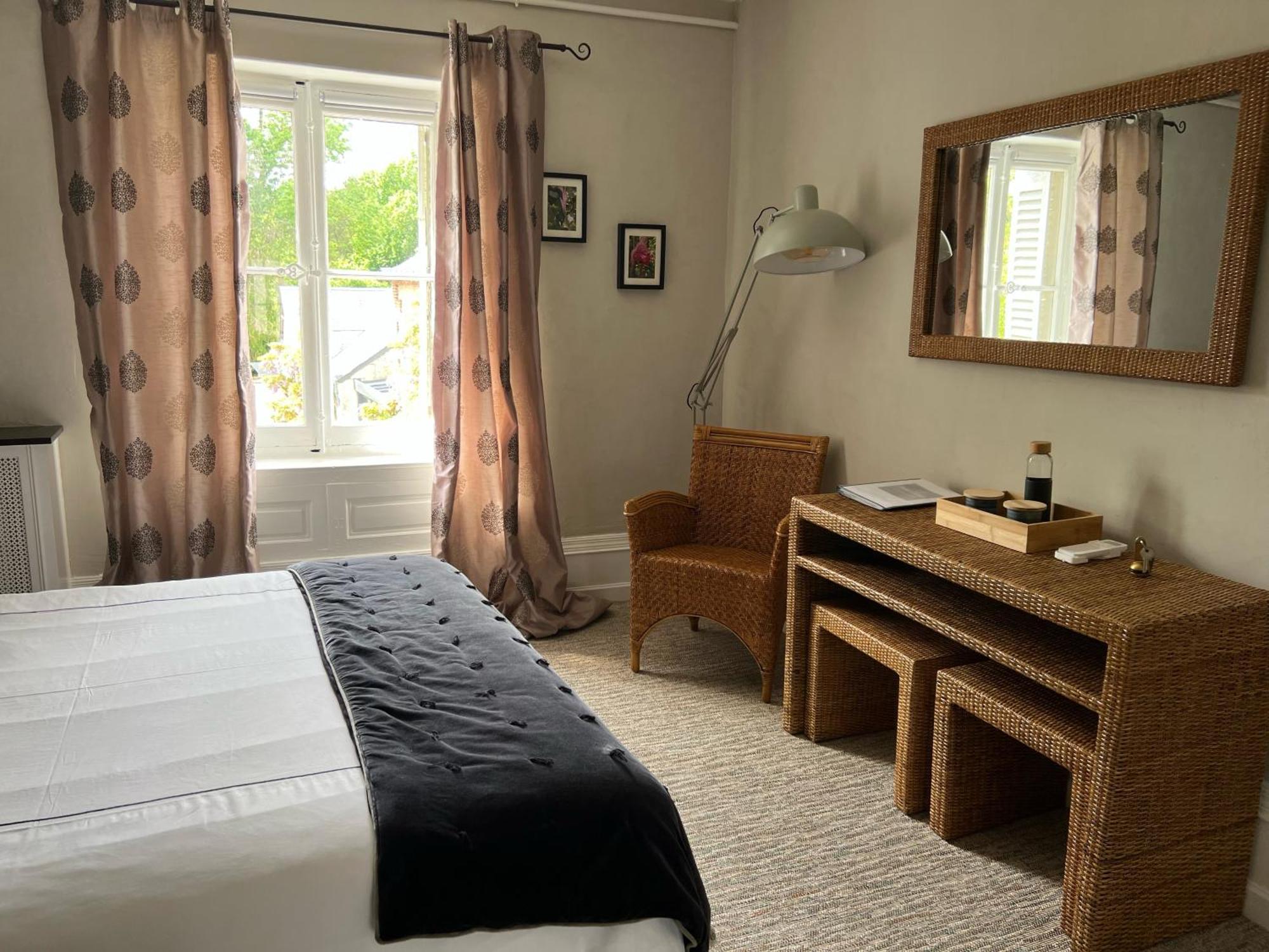 Chambres D'Hotes & Spa Les Perce Neige Vernou-sur-Brenne Bagian luar foto
